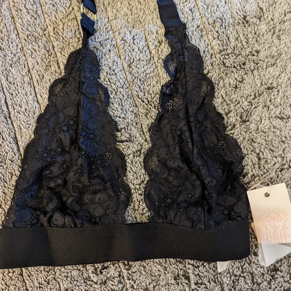 Haute as hell bra - Picture 5 of 5